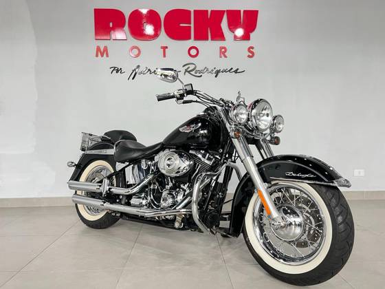 HARLEY-DAVIDSON SOFTAIL DELUXE 